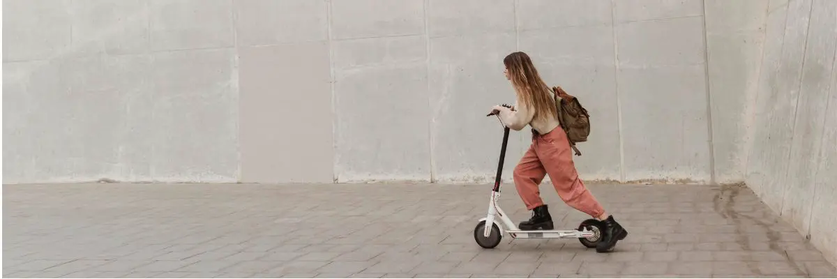 avantages et inconvénients des scooters électriques